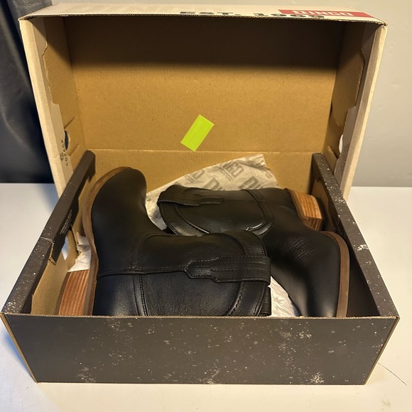 New in Box Dingo Seguaro Western Style Boot - Size 9 - Picture 2 of 8